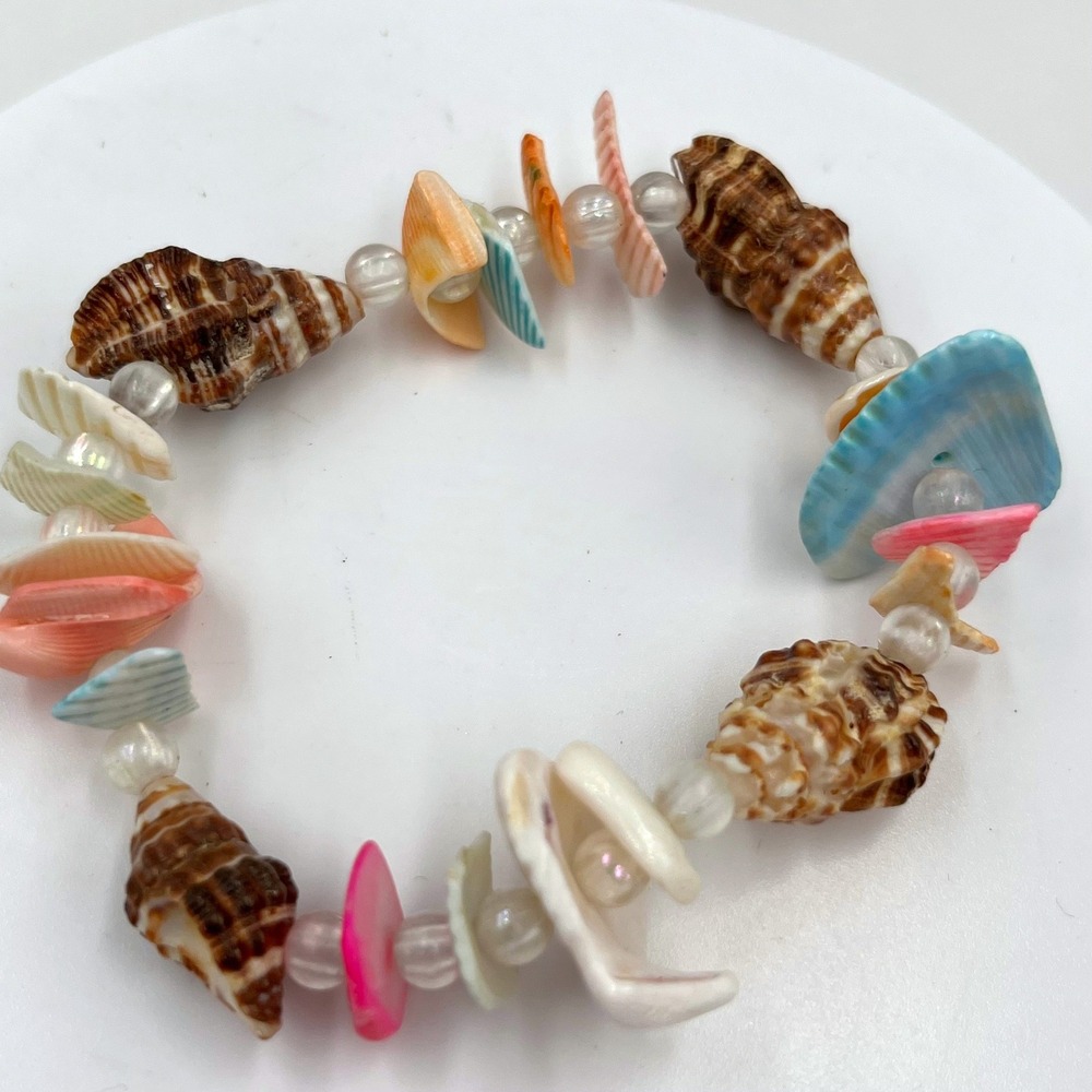 VTG Coastal Seashell Bracelet with‎ Faux Pearl Beads – Multicolor Beach Jewelry